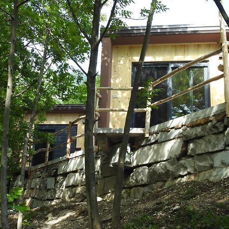 Pocitniski Hisici - Small Holiday Houses Ajdovščina Kültér fotó